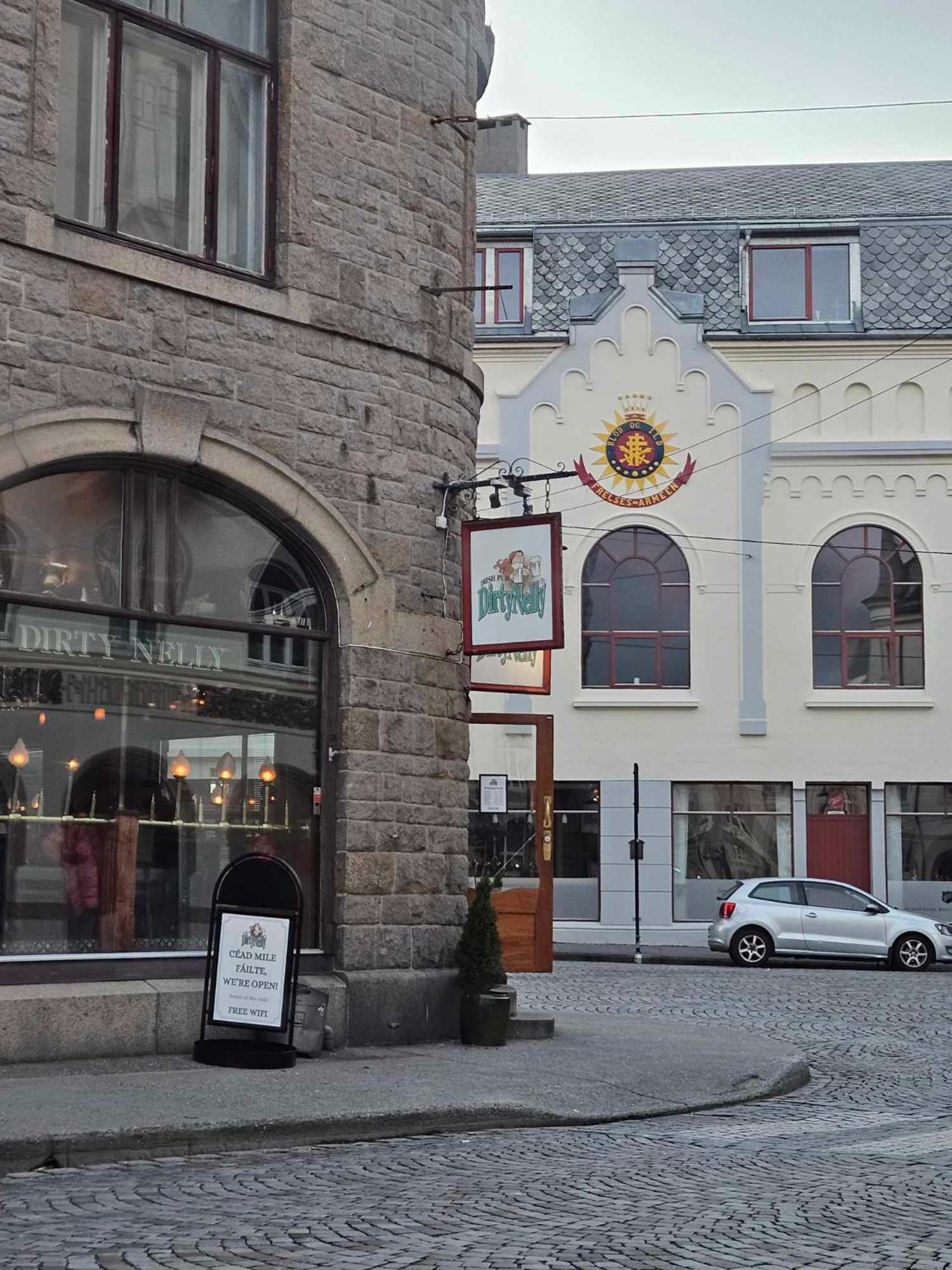 In The Heart Of Brosundet! Fully Equipped 3 Bed Room Ap Ålesund Eksteriør bilde